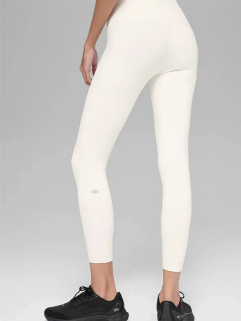 Alo Yoga HIGH-WAIST AIRBRUSH LEGGING - IVORY Size M NWOT